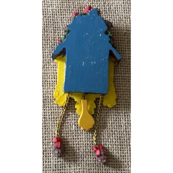 Vintage Resin Cuckoo Clock Christmas Ornament Folk Art Nordic Style Holiday - Picture 4 of 7
